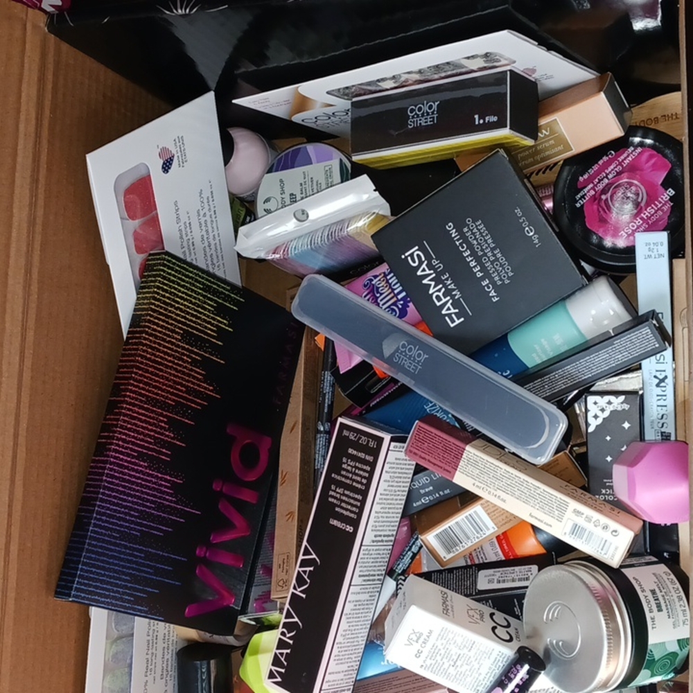 Mystery beauty box